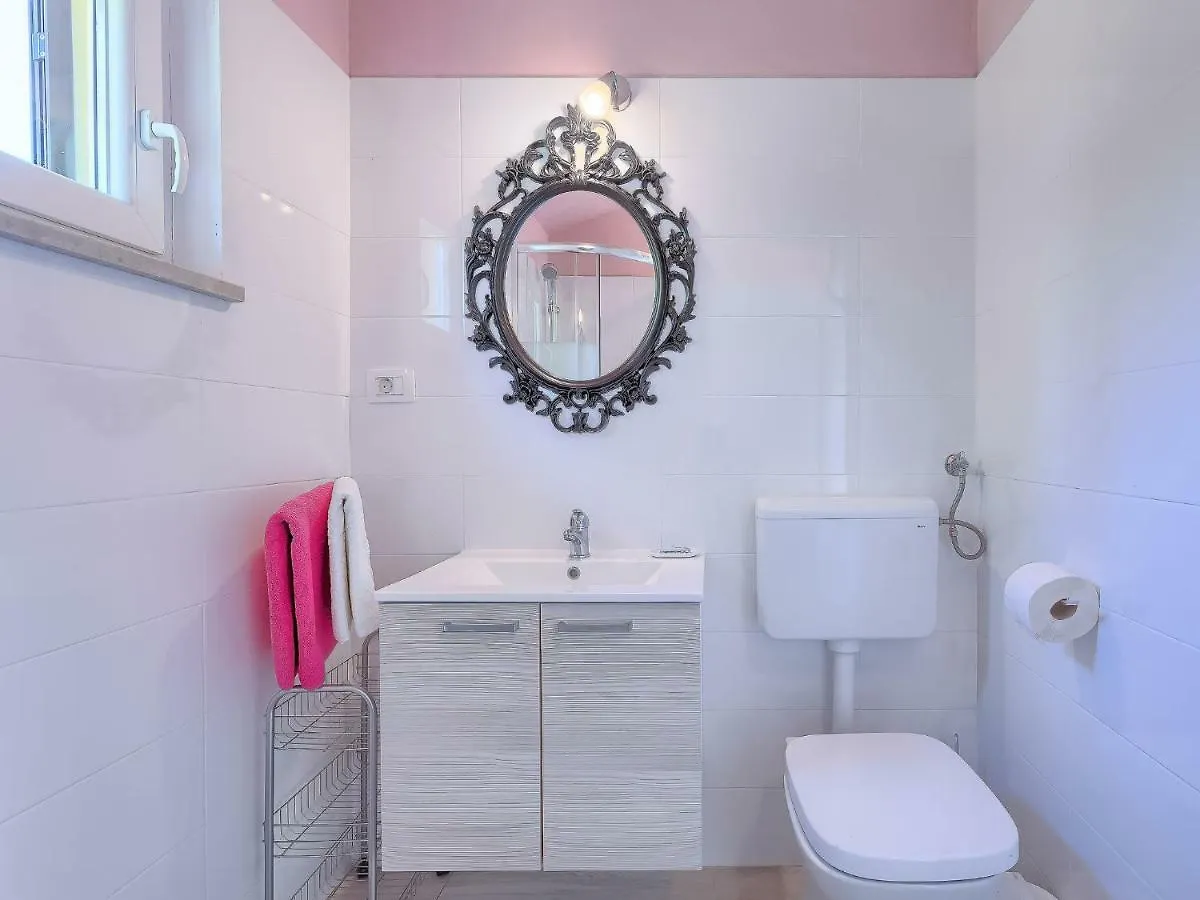 Holiday Home Lucija By Interhome Vinež Hırvatistan